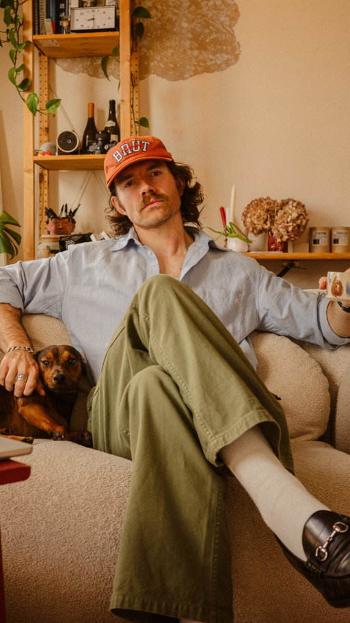 Oxford. Fatigues. Loafers.

Ain’t nothing wrong with dressing on easy mode.