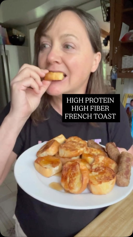 Mini French toast bites that are high in protein and WW friendly?  Say less.  Huge shout out to Gianna @gnk.fit for inspiring this genius idea!

One serving ice made with:

2 CarbMaster low carb hot dog buns (cut each into 5-6 pieces)
1 egg
1/3 cup unsweetened almond milk
1 teaspoon cinnamon sugar (I use Cinnamon Toast Crunch Cinnadust found on the spice aisle)
1/4 cup sugar free syrup (Mrs. Butterworth’s is my go to)

Whisk the egg, milk, and cinnamon sugar together.  Dunk each piece of bread in the mix, coating both sides.  Cook in a nonstick skillet with avocado oil spray over medium heat for 304 minutes per side, or until golden and toasty.  Serve with syrup!

Stats for the French toast alone:
6 WW points
230 calories | 7 fat | 44 carbs | 26 fiber |24 protein

Add 2 Jimmy Dean turkey sausage links and it’s:
10 WW points
330 calories | 14 fat | 45 carbs |26 fiber | 36 protein

Not bad for a sweet breakfast that doesn’t leave you hungry an hour later.

The CarbMaster brand of products can be found @marianosmarket @mymetromarket @kroger
