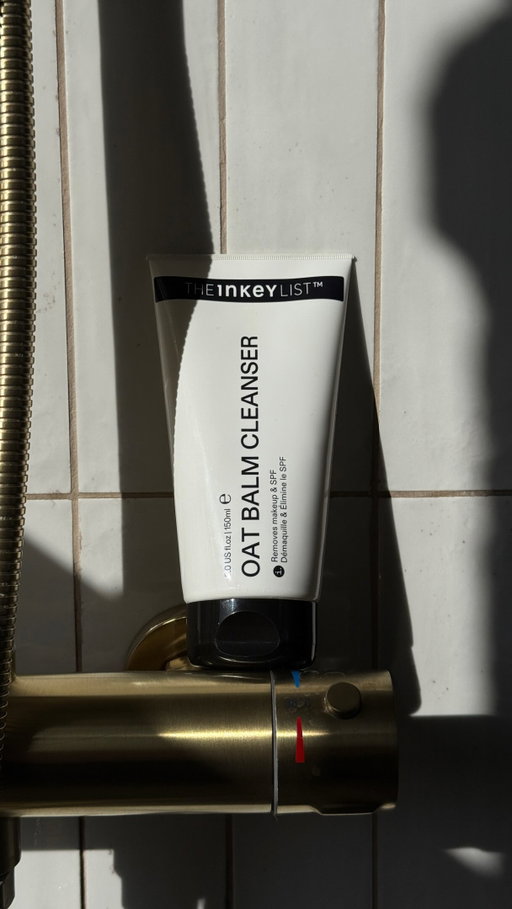 Petition accepted. You asked us to change the Oat Balm Cleanser packaging… so we did! 

Mark explains what has changed 👀