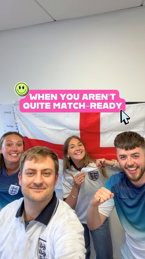 POV: You were told not to forget your uniform, but nobody said which one...

Hope you’ve got your England shirt on 🏴󠁧󠁢󠁥󠁮󠁧󠁿⚽