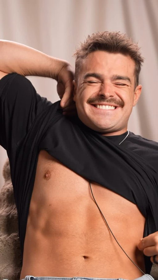 Everyone’s worried about the competition. I’m worried about my gains.💪🏻 The @bedrotchallenge premieres on the @cozyearth YouTube page this Thursday at 1p EST. 🛏️