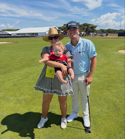 What a blessing to have my family here at our first major. Looking forward to the next few days at Shinnecock!

#USOpen #PressOn