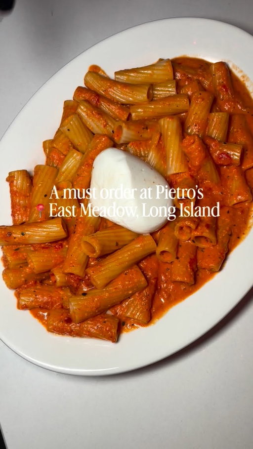 Hey Cousins! 
 
This rigatoni #pasta with vodka #sauce topped with fresh burrata #cheese from @pietros_pizzeria_east_meadow in #eastmeadow #longisland is an absolute must order 🍝🧀