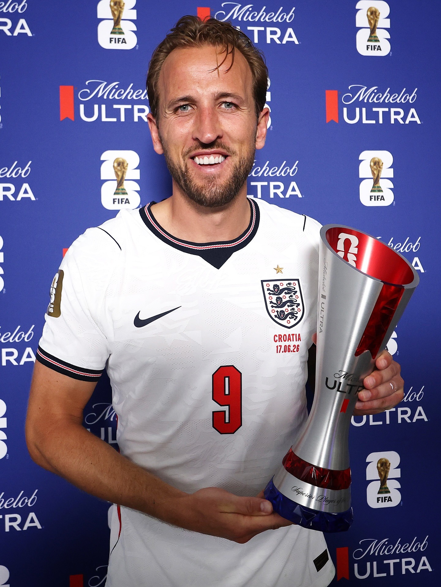 🚨 𝐓𝐎𝐏 𝐍𝐈𝐆𝐇𝐓 𝐅𝐎𝐑 𝐇𝐀𝐑𝐑𝐘 𝐊𝐀𝐍𝐄 🃏

🏅 Joint best goalscorer in England history at World Cup (10).
🏅 10 goals in 12 World Cup games.
🏅 81 goals for English national team.
🏅 FIFA Man of the Match
⚽️ 2 goals 
💥 7 shots (3 on target)
🧠 35 touches
🍿 2 key passes

𝐁𝐄𝐒𝐓 𝐒𝐓𝐑𝐈𝐊𝐄𝐑 𝐈𝐍 𝐓𝐇𝐄 𝐖𝐎𝐑𝐋𝐃: 𝒀𝑬𝑺 𝑶𝑹 𝑵𝑶𝑻? 👑
