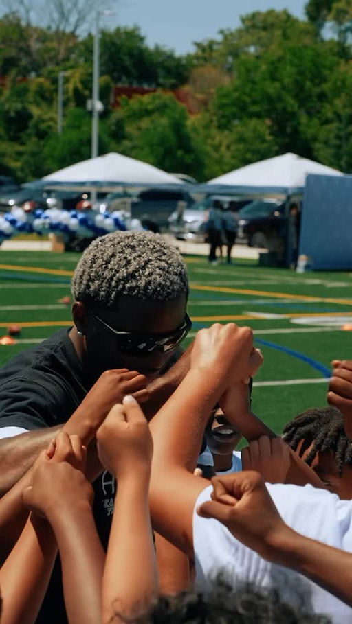 Scenes from our annual LTW Youth Football Camp! ✨💙 

We want to give a big shout-out to all the participants, spending time with local kids, honing in on their football skills, and establishing new bonds truly embodies the spirit of LTW.

#LTW #LeadTheWay