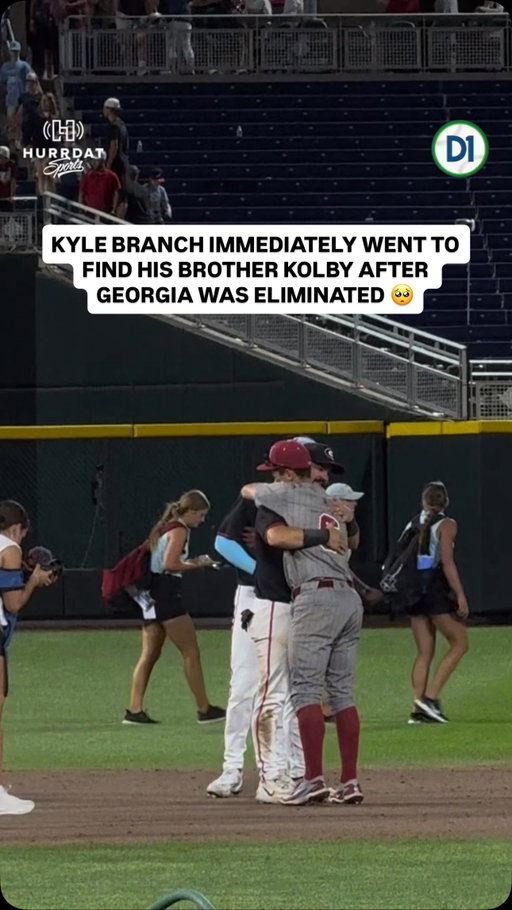 Oklahoma’s Kyle Branch immediately looked for his brother Kolby after the Sooners eliminated Georgia in the MCWS. 🥺