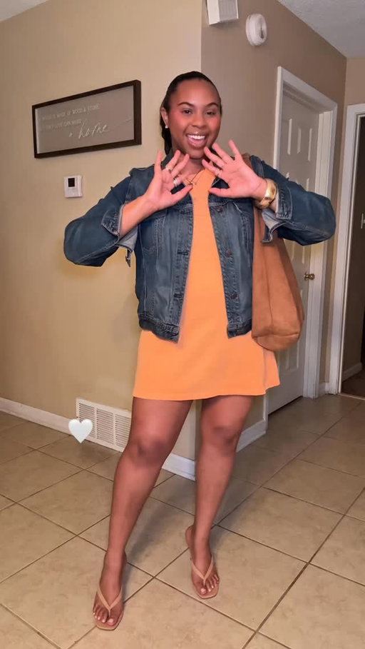 Off to happy hour 🥰

#ootd #happyhour #casualstyle #ootdinspo #midsizefashion 

@fashionnova @americaneagle @nordstromrack @bananarepublic
