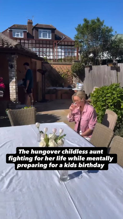 Might be that aunty…🫠

#comedyvideos #aunty #comedysketch
