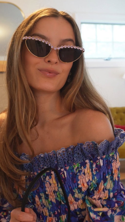 coming soon to a wedding near you 

@theoutnet #foundontheoutnet #ad