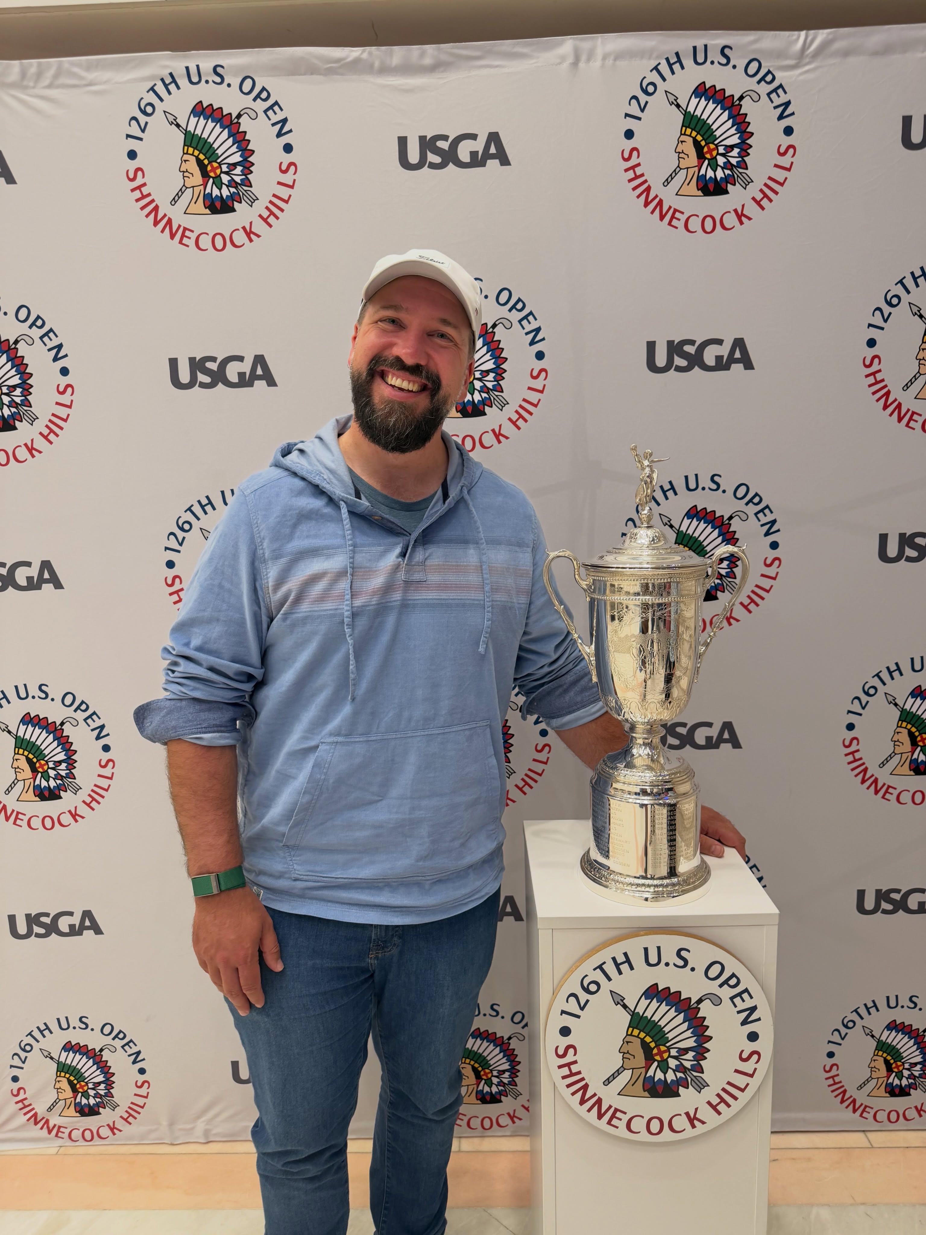 Ahhhh Shinnecock Hills!! What an incredible, amazing, once in a lifetime experience!!

I can’t express how much of a pleasure it was to get to play this AWESOME course with some wonderful gentlemen on a lovely, sunny, windy day 😃💨

This course is everything you’d hope it to be for a US Open venue… the greens are perfect, the run offs are treacherous and it’s the closest thing to Scotland they have over there in the US of A. Enjoy watching this week bc it’s a special special major venue 😍

Check out our video from there and let me know in the comments who you think will come out on top this Sunday?? 🤔