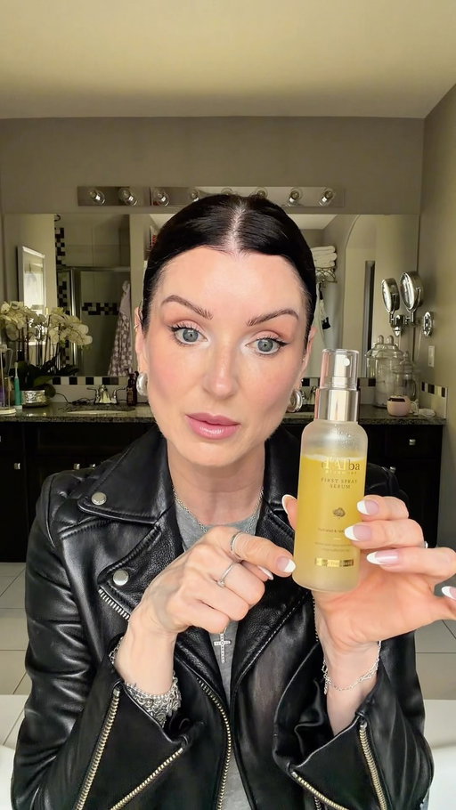They are having one of their biggest promotions of the year for Amazon Prime Day. 
Plus it’s starting early from now until the 26th. Stock up on my favourite Cakey Texture Rescue Spray before it sells out ✨

I use this in my skincare routine, but it’s also one of my favorite makeup refresh tricks when my skin is looking a little dry or textured.

Instant hydration, a beautiful glow, and skin that looks healthy and radiant, just the way we like it.

Comment “shop” for the link

@dalba_global 

#dalba #dalbaFirstSpraySerum #beautyfinds #over40 #makeupover40