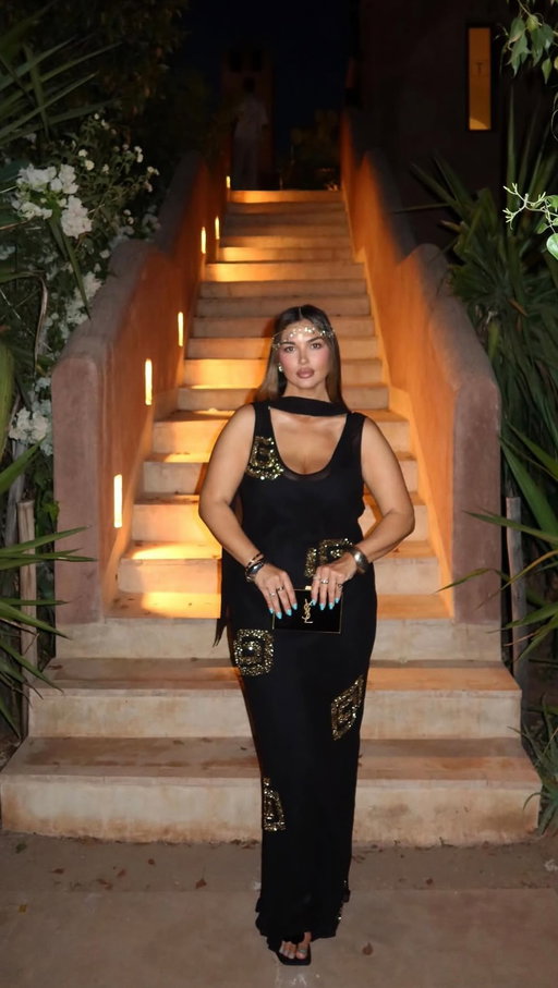 The Simona is an example of the incredible craftsmanship that goes into our pieces. The embellished sequin in the swirl shape is a key element you’ll see in lots of our prints this season (and coming in a gold plated hoop this autumn) ✨ detachable slip so you can wear sheer over swim or worn for full coverage as styled by the gorgeous @amyreddish 🌞 limited stock #bestdressed