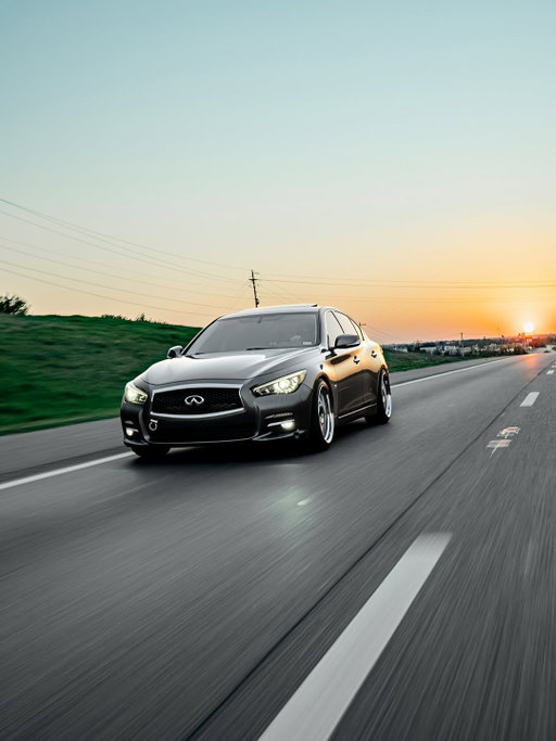 Some drives are made for golden hour. 

Show us your drive. Tag @infiniti

📸 @zay_picz @dominichilliker4 

#INFINITI