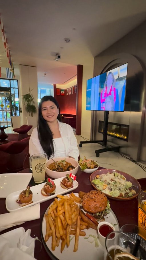 FIFA WORLD CUP watch party @reverytoronto 

Come visit for delicious food and drinks from all over the world!! 🌎 

DJ schedule:
Jun 20 Germany vs Cote d’lvoire 12-3:30pm and 6:30-11pm
Jun 23 Panama vs Croatia 2:30-6:30pm and 9-11pm
Jun 26 Senegal vs Iraq 12-3:30pm and 6:30-11pm

#torontofood #Worldcup #fifa #fifaworldcup2026 #torontobar