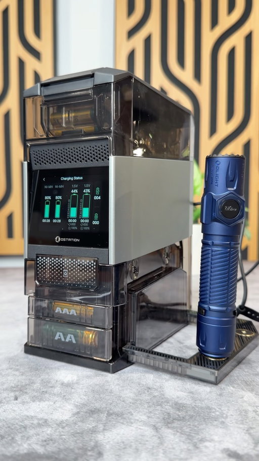Actually the best way to deal with household batteries! 🔋
This is the Ostation 2 Pro, a 3-in-1 smart battery station. Instead of messing with cables or individual charging slots, you just drop your AA and AAA rechargeable batteries into the top bins.
It reads their health, handles the charging, and drops them into organized, ready-to-use storage compartments when they’re done. It even has a screen on the front so you can see exactly how much juice each cell has left.
#TechGadgets #tech #SmartHome #Ostation2Pro #EverydayTech