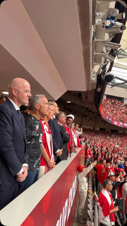 Let’s go, Canada 🇨🇦

—

Allons-y, Canada 🇨🇦