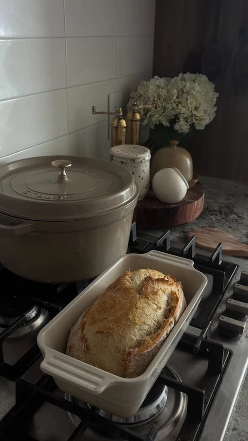 Fresh bread>>> and the best and easiest recipe ever!!

#bread #recipeideas #homemadefood #homemade #breadmaking