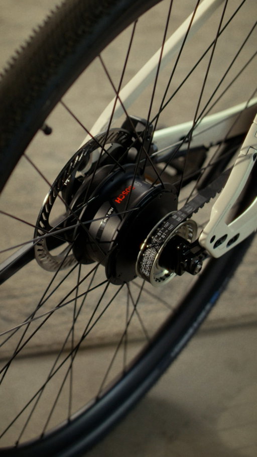 The Hub Line redefines mobility in the city. It has a minimalist look, gives an agile ride and connects you with the digital options of the smart system from Bosch.*🚴‍♀️

*Not all features and components of the smart system are available. The Hub Line makes use of a customised set of components and features from the smart system that are designed for the situation it is used in. A detailed compatibility list can be found in the Help Center. (The following products and features are not compatible with the Hub Line: eShift with the M+ function, Bosch eBike ABS and Bosch eBike ABS Pro, PowerTube 720, PowerTube 800, the riding modes: Race, Cargo, eMTB, eMTB+, Sport, Tour+, Eco+, Limit, hill start assist, activity tracking (rider power in watts, calories) and Range Control).

#boschebikesystems #boschebike #FeelTheFlow