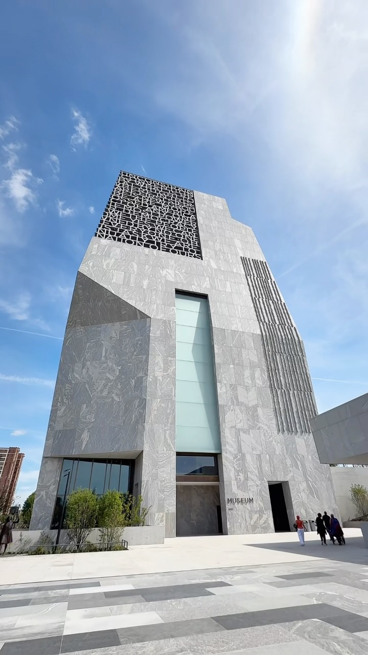 And a lovely Juneteenth it is indeed 🇺🇸 The Obama Presidential Center is officially open to the public! Who plans on going this year? @obamafoundation 

#chicagogram #thingstodoinchicago #juneteenth #presidentobama #barackobama