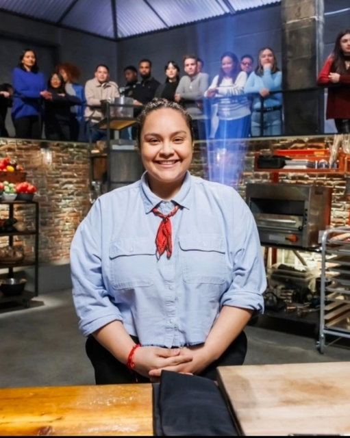 🥇Chef and co-owner Evelyn Garcia of @JUNHTX just won the James Beard Foundation's Best Chef: Texas award this week alongside chef and partner Henry Lu — and soon, you'll see her on Food Network. Garcia will appear on the "Beat Bobby Flay" episode "Tough as Nails" airing on Thursday, June 25 at 8 p.m. Central Time.

🥊 In the episode, chefs Antonia Lofaso and Ayesha Nurdjaja recruit Garcia as a competitor for the showdown against Bobby Flay, as well as fellow chef Pete Amadhanirundr of Puma Yu’s in Athens, Georgia. 

👩🏽‍🍳 Fresh off her James Beard win, Garcia now has another high-profile opportunity to showcase her culinary talents on a national stage. Tune in next Thursday to see how it goes. Do you think she’ll take down Bobby Flay? Let us know in the comments! 

📺 "Beat Bobby Flay: Tough as Nails"
🗓 Thursday, June 25
⏰ 8 p.m. Central / 9 p.m. Eastern
📍 Food Network

✍️ @PhaedraCook
📸 @FoodNetwork

#HoustonFood #HoustonChefs #BeatBobbyFlay #JamesBeardAwards #FoodNetwork