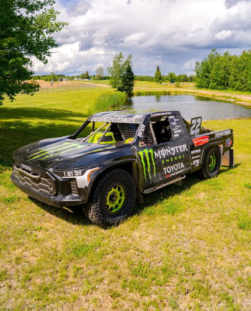 Back to Crandon with the @greavesmotorsport team🏁⁠
⁠
Johnny Greaves and CJ Greaves are back with Team Method, taking on the short course CHAMP Off-Road series on Method wheels this weekend.

Let’s go racing 👊
⁠
📸 @morgan_stille & @stille.media⁠
⁠
#MethodRaceWheels #ChampOffRoad #Crandon #ShortCourseRacing