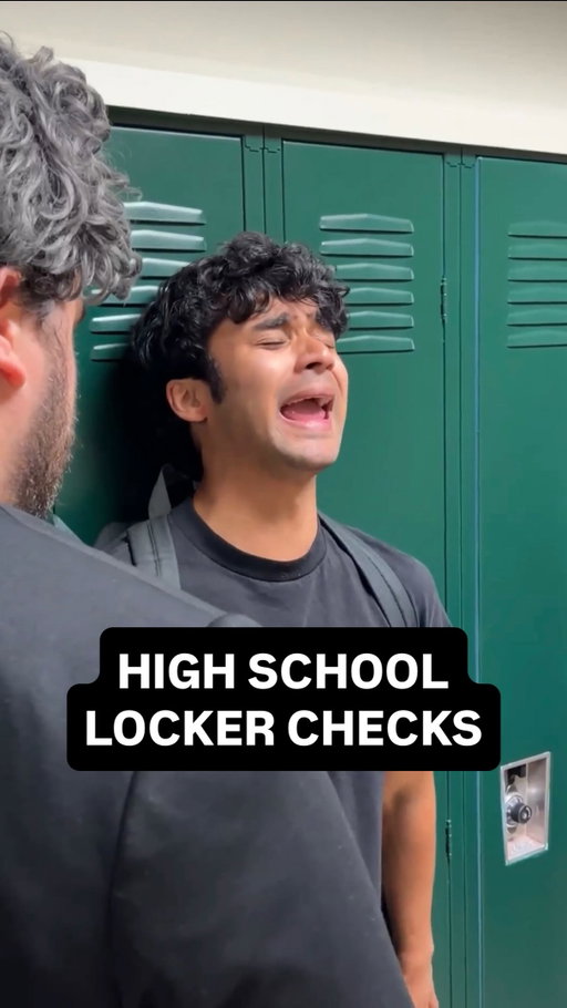 SMH no privacy in this world 😔 #americanhighshorts #highschool #locker #comedy #skit