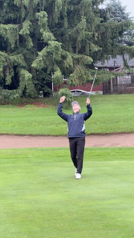 The winning moment 🏆 @martin_plante2018 makes par on the third playoff hole to win the PGA Seniors’ Championship of Canada presented by @golftec