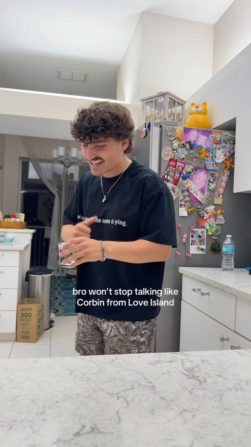 stimming to the max #loveisland