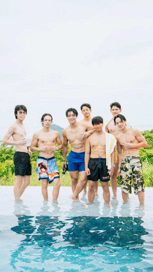 Red Bull MidSummer最高だったー！
5kmランからな @pep.taisei のワークアウトセッションきつかったけど滝汗

夏至の最高のイベントだった！❤️‍🔥❤️‍🔥❤️‍🔥❤️‍🔥

#redbullmidsummer #redbull #redbulljapan