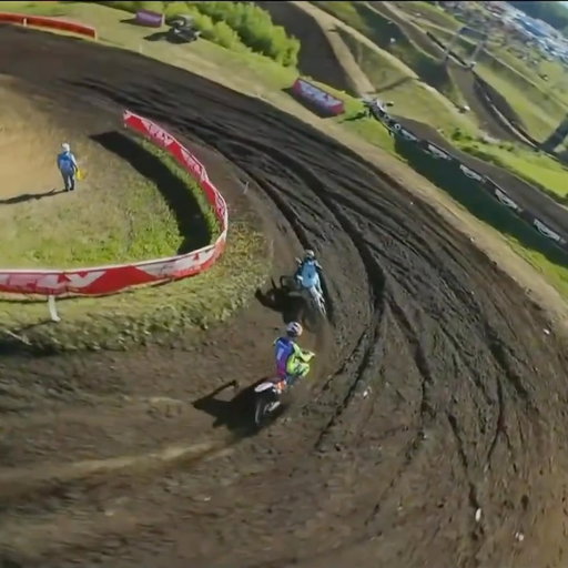 The drama continues 👀 

#ProMotocross #SMX