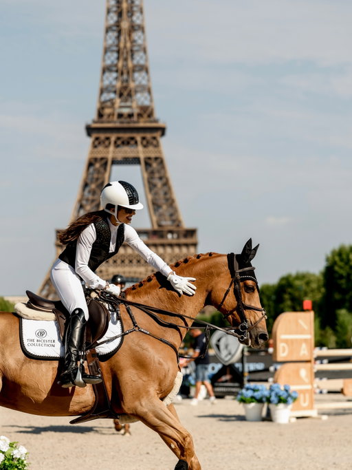 what if the dream is chasing you back? 💭✨

first ride in Paris with Omero & we secured a clean, fast round for 6th place out of 50 🤯 (!!!)

I can’t believe it. But I also can, because I fully trust the power of manifestation and MAGIC in this beautiful world. Your dreams are yours for very divine reason, they aren’t just placed in everyone’s minds and hearts as decoration. What you want wants you more. I promise I promise. 

talk about a full fledged DREAM coming true!! 
God is good 🙏🏼

Thank you @thebicestercollection @boss_equestrian & all of my supportive partners for making this dream a reality 🫶🏻

& thank you @sarahbeduv2 @hcruden @landalucio for capturing these memories so beautifully! 📸

#equestrian #showjumping #longinesglobalchampionstour #horseshow