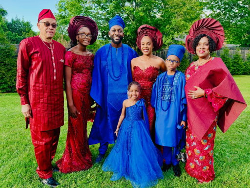 Congratulations to my sister in law Rochelle, on a beautiful traditional Nigerian wedding. I’m so happy my parents were in attendance as well. 💕💕