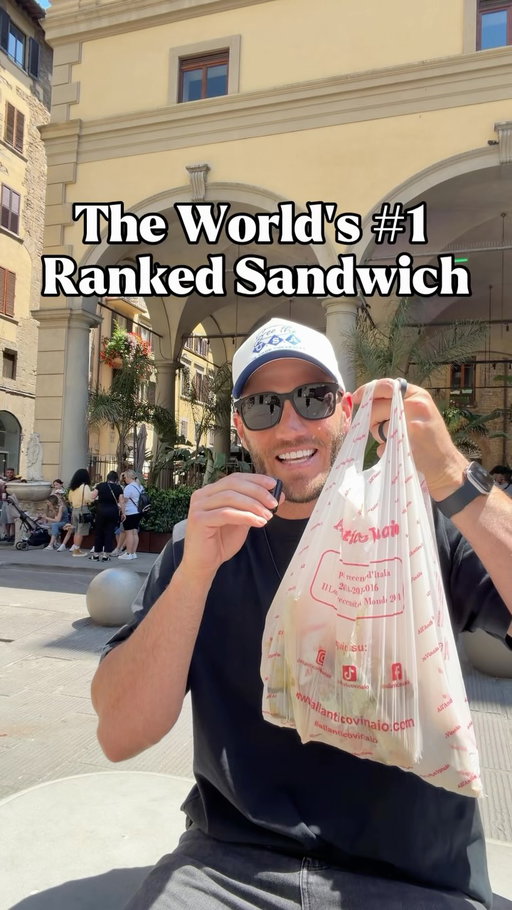 Trying the #1 ranked sandwich in the world

📍All Antico Vinaio, Florence 

#italy #allanticovinaio #food #sandwich