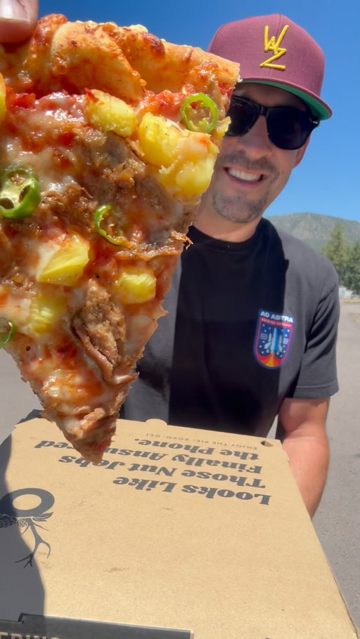 I’ve eaten a lot of pizza in Arizona.

A lot.

And if I’m only allowed to pick one pizza in the entire state, I’m taking this one.

The Wizard’s Way at Old County Inn in Pine, Arizona.

Wood-fired roasted pork. Serrano peppers. Pineapple. Cooked in one of my favorite pizza ovens in the state and served at one of my favorite pizzerias of all time.

The sweet heat combination is absolutely ridiculous.

Then, because I have absolutely no shame, I hit it with a little Wizard Hot Sauce.

And wow.

That takes it to another level.

If you make the trip up to Pine, ask for The Wizard’s Way and see what all the fuss is about.

And if you want to recreate a little of the magic at home, Wizard Hot Sauce is available on my website with free local delivery as always.

Best pizza in Arizona!

Put it in the books. 🍕🔥

#OldCountyInn #Wizardshotsauce #ArizonaPizza #PizzaLover #WizardOfZA