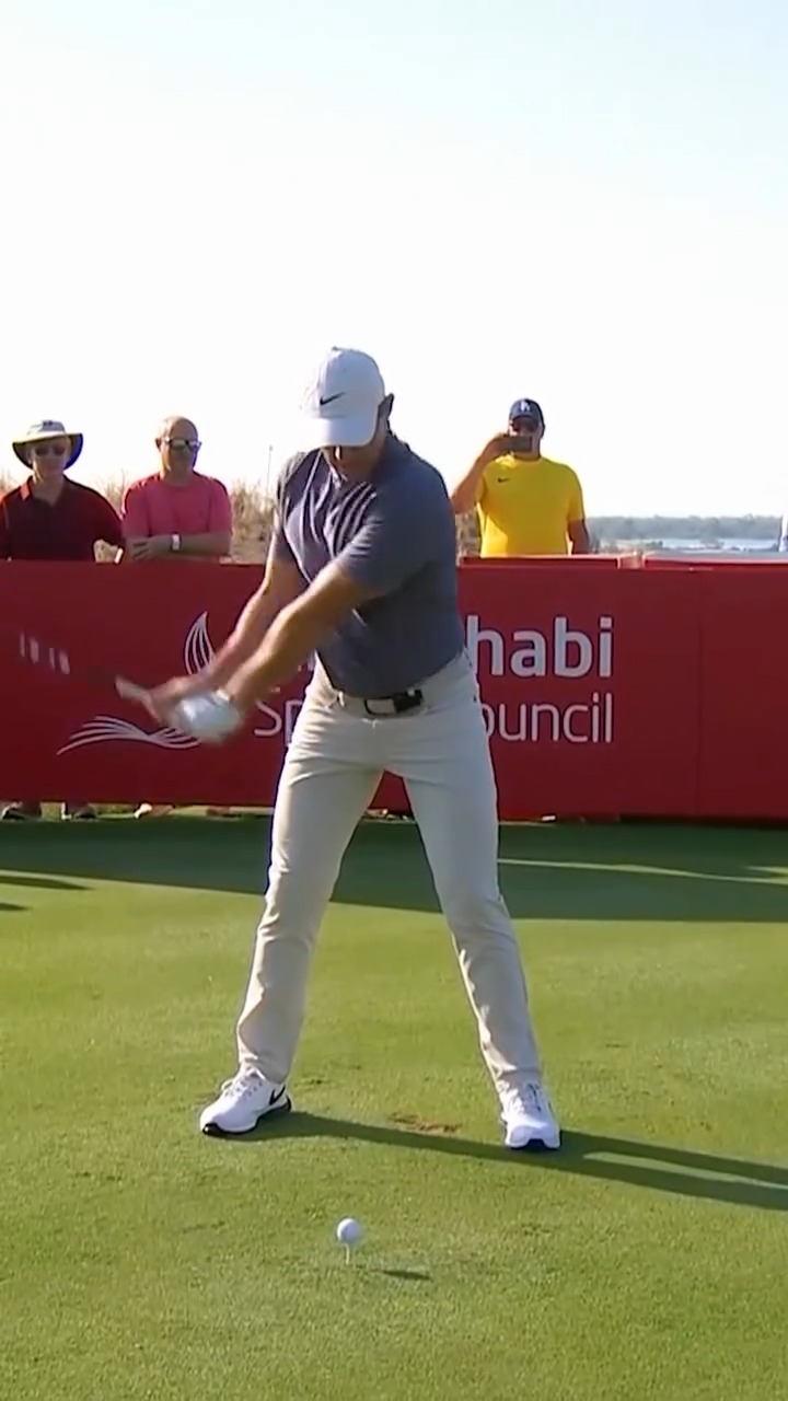 On the tee, Rory McIlroy 🚀