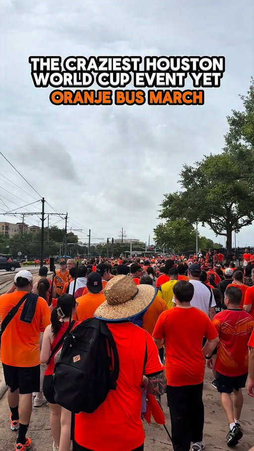 🧡 Houston turned orange today.

Thousands of Netherlands supporters marched from Rice University to NRG Stadium behind the iconic Oranje Bus, which was shipped across the Atlantic from Europe for the World Cup.

What stood out most wasn’t just the bus, it was seeing people from all backgrounds and cultures come together, celebrate, and create an atmosphere unlike anything else in the city.

Whether you’re a soccer fan or not, this was one of those moments that showed exactly why Houston was chosen to host the World Cup. 🇳🇱⚽️🌎

#fifaworldcup #houstontx #netherlands #fifaworldcup2026