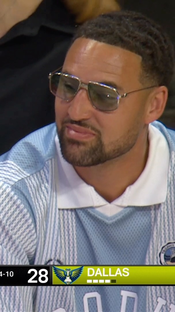 Klay Thompson in the house 🙌

The 4x NBA Champion and member of the @dallasmavs is out showing his support for the @dallaswings! 

#WNBASeason30 | WNBA Pride presented by @coach