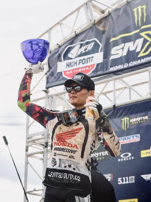 There is some positives but honestly yesterday was a struggle for me still doesn’t feel like my self yet, we well work on some things and come swinging for rest of rounds.

@align.with.us