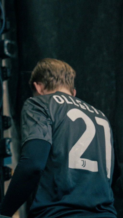 From his room to the biggest stage 🌟
Discover Ollelito’s journey in One More Game on YT.
Play Now @easportsfc 🎮