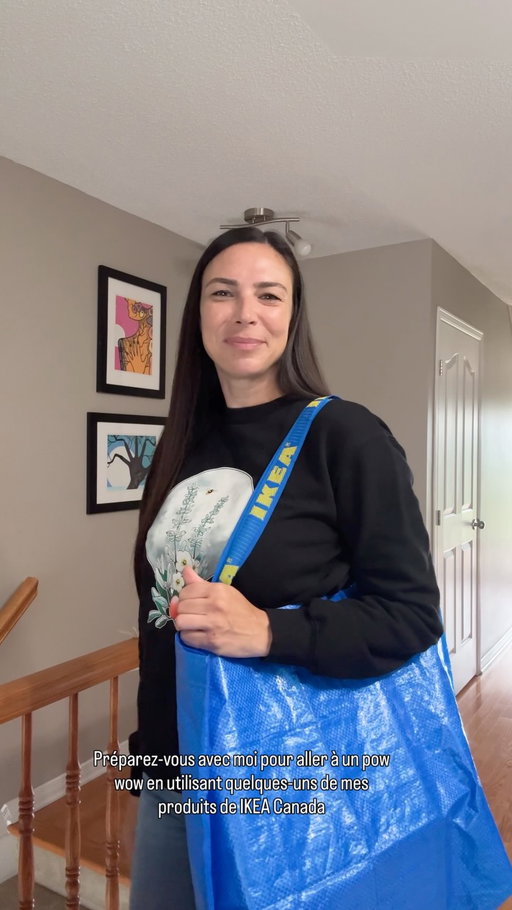 June 21st is National Indigenous Peoples Day, a time to recognize and celebrate the traditions, cultures and contributions of First Nations, Inuit and Métis.
IKEA Canada’s Indigenous Reconciliation Strategy presents a long-term vision that respects the needs, values, and perspectives of Indigenous communities.
 
IKEA Canada is also committed to quality at affordable prices. Products shown in the video include:
FRAKTA bag
LOTSFÅGEL scented candle in glass
PANSARMAL mug
TANNISBY rug
NISSEDAL mirror
STORSTOMMA bag
 
***
 
Le 21 juin est la Journée nationale des peuples autochtones, une occasion de reconnaître et de célébrer les traditions, les cultures et les contributions des Premières Nations, des Inuit et des Métis.
La stratégie de réconciliation avec les peuples autochtones de IKEA Canada offre une vision à long terme en donnant toute sa place au respect des besoins, des valeurs et des points de vue des communautés autochtones.
 
IKEA Canada s’engage aussi à offrir de la qualité à des prix abordables. Les produits présentés dans le vidéo incluent :
FRAKTA sac
LOTSFÅGEL bougie parfumée en verrine
PANSARMAL chope
TANNISBY tapis
NISSEDAL miroir
STORSTOMMA sac
 
#ad #IKEAinspo #indigenous #native #nationalindigenouspeoplesday