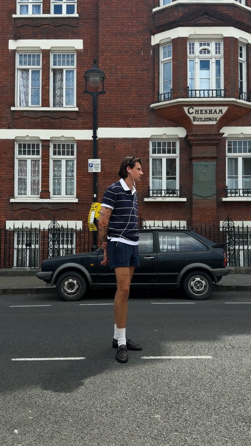 Or are they not short enough? @harrystyles what you thinking?
