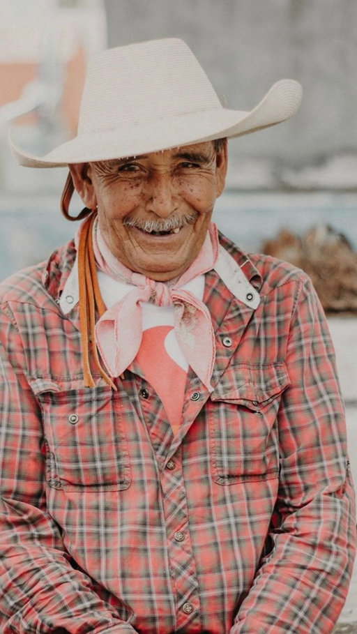 HAPPY FATHERS DAY APA❤️

I’ll never forget the story of my dad  getting sad because during Mother’s Day the house phone would ring all day, but Father’s Day would come around  and the phone never rang as many times. 

I wish I could’ve done more to make him feel more special while he was alive. I truly think we just didn’t know how to navigate having a relationship that was close while me being gay. He was such a man and I was always so fragile. Now that I’m older though I see so much of him in who I am, so maybe we have always been so much alike and the circumstances didn’t allow us to explore being closer  more open with each other. 

Regardless of, I love my dad so much. I know he did as much as he could with what little knowledge he had and the generation he grew up in. 

TE AMO APA! ❤️
.
.
.
.
.
.
.
#fathersday #diadelpadre❤️