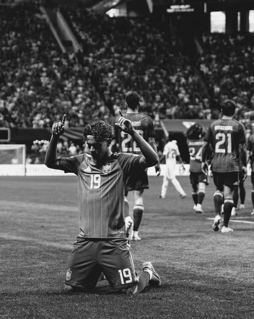I’m here.

Vamos España!! Gracias a todos por el apoyo, siempre con dios🤞🏾🤎🇪🇸