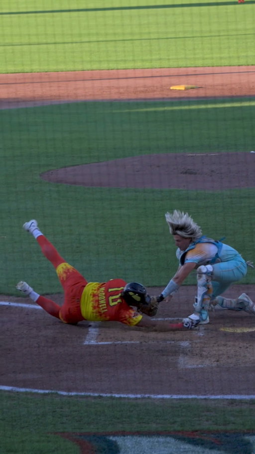 Does Gideon Antle have the best arm in the league?

#bananaball #locobeachcoconuts #savannahbananas #baseballplayer #outfield