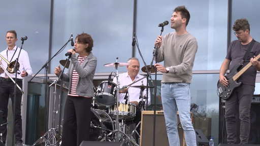 Celebrating World Music Day the Barco way! This is our Barco band in Belgium bringing the energy at their latest gig. 🎶🎸

🎹 And here’s a fun fact: did you know we have not one, but two Barco bands? The other one is based in Duluth, US. 

#WorldMusicDay