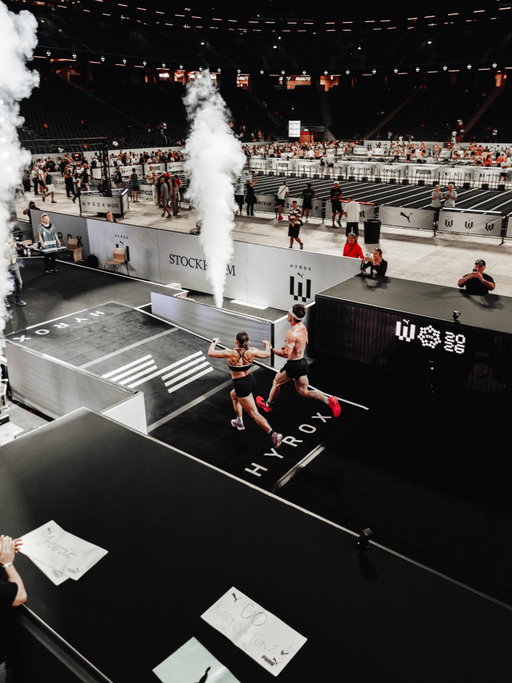 HYROX Mixed Doubles WORLD CHAMPS! @ryandouglas44 @lindsayybessegato 🏆🏆

Dougie becomes a 2x World Champion in Sweden and sets an Age Group World Record doubles time with Lindsay!

What a run! 53:01

#WEDOTHEWORK
#IAM1STPHORM
#hyroxworldchampionships