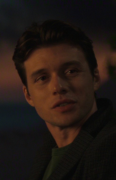 When you've met "the one" but your mouth is too full to say hi.

📺: Voicemails for Isabelle is NOW PLAYING.