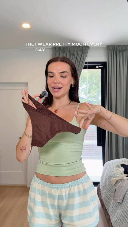 Natural fiber starter pack episode 1! I’m starting with the basics! Comment “basic” and I’ll send you all the links. Personally, if you’re swapping to natural fibers I think the first place you should start are with basics. You wear them for the longest amount of time and they’re on your most sensitive areas. Of course you don’t want to look for just cotton - organic cotton, certifications, low tox dyes are all important. If you can even find undyed I’d opt for those! Hopefully this helps you start swapping to natural fibers and let me know what category you want to see next!
.
.
.
.
.
.
#nontoxicliving #naturalfibers #wellness #antipolyester