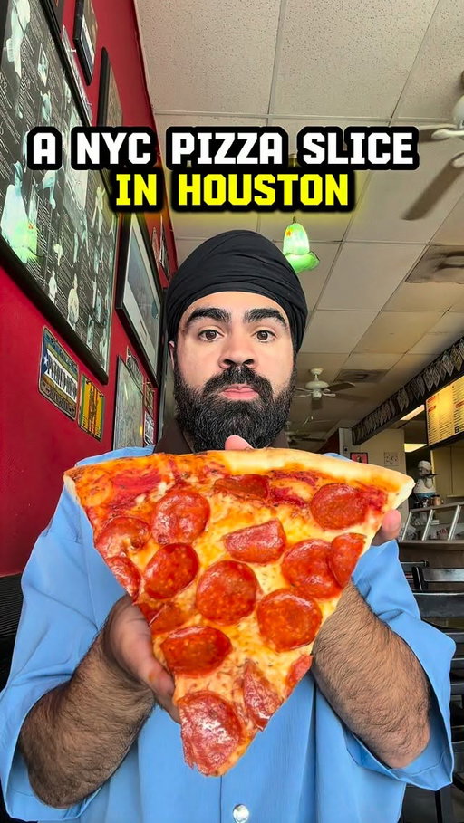 An Authentic New York City Pizza Slice in Houston

📍 Tony’s New York Pizza
 10511 Jones Rd #B, Houston, TX 77065

#houstonfood #pizza #houstonpizza #houstonrestaurants