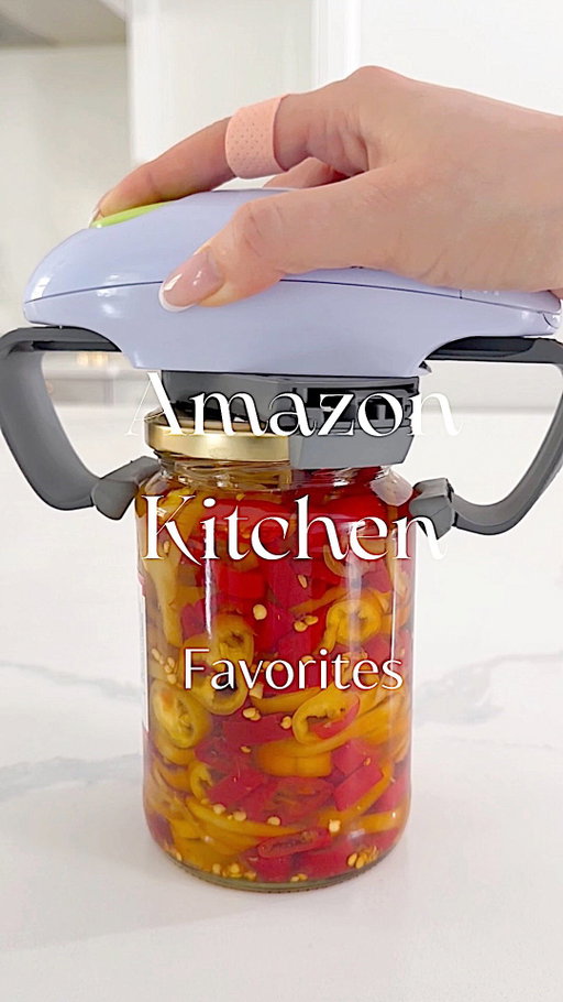 Type “OPENER” for link 🤍

This jar opener adapts to and opens any sized jar lid with ease! 

#jaropener #amazonfinds #kitchenfinds #onehanded #helpfulgadgets @amazon